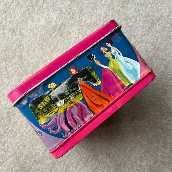 Vintage 1972 Miss America Vintage Lunch Box - Picture 3 of 8